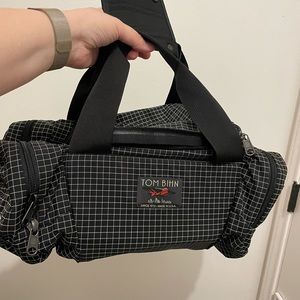 Tom Bihn Night Time Travel Duffel with camera inserts and shoulder strap